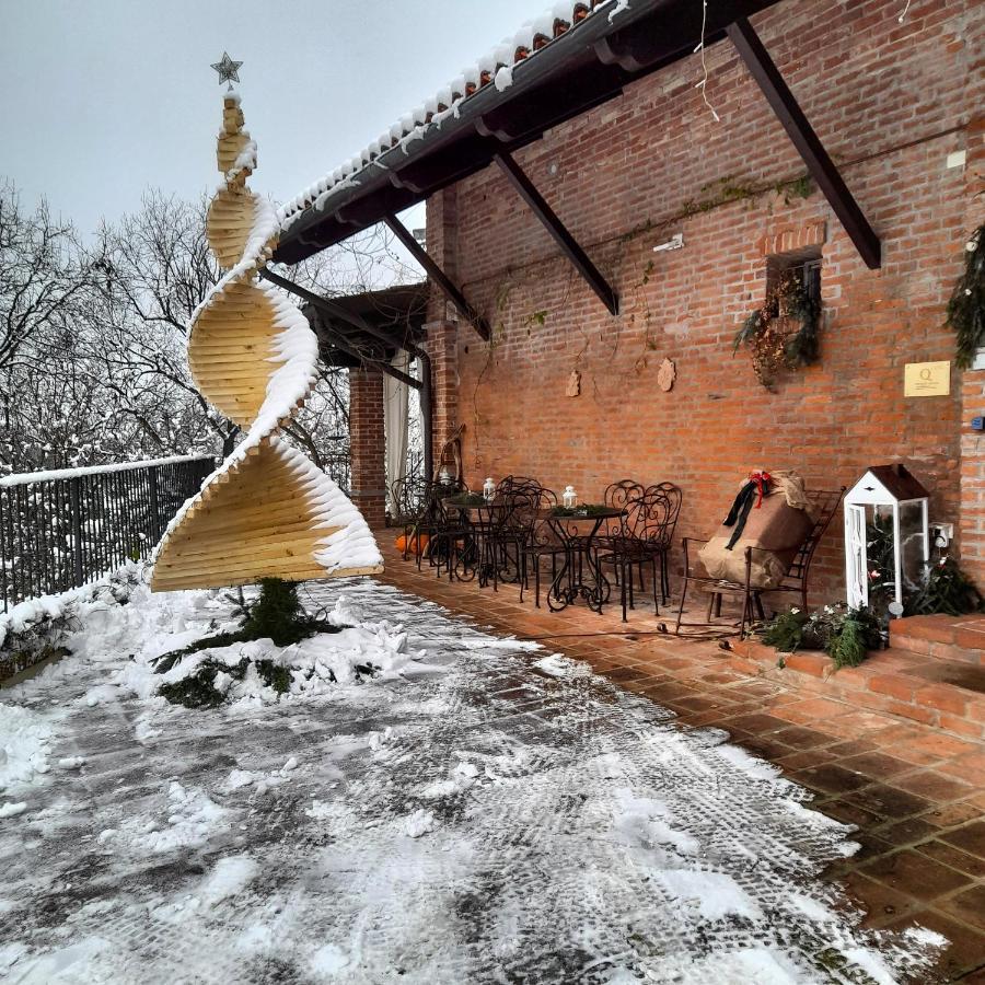 Tenuta Degli Angeli Rossi Asti Exteriör bild